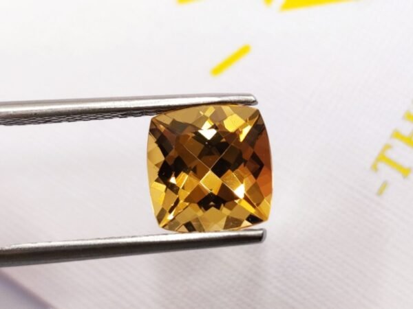 Héliodore 3.38 CT