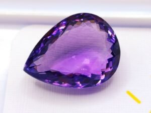 Améthyste 25.88 CT