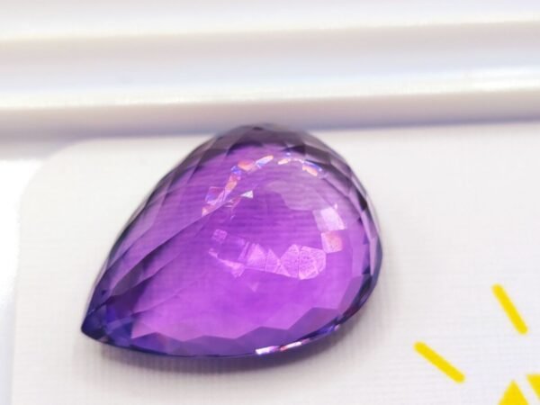 Améthyste 25.88 CT