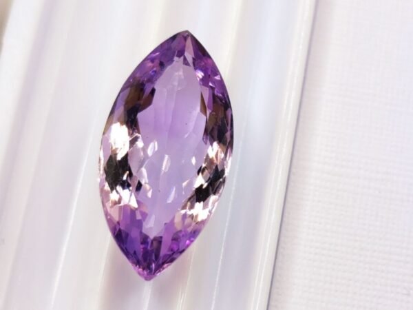 Améthyste 9.64 CT