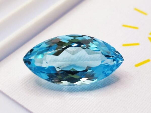 Topaze Bleue 15.99 CT