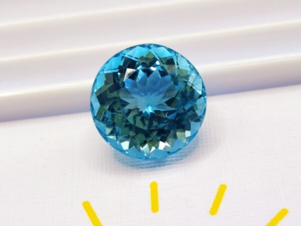 Topaze Bleue 11.36 CT