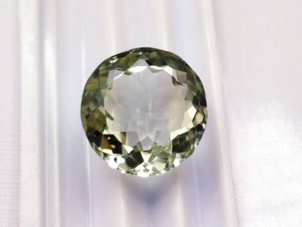 Prasiolite 11.98 CT