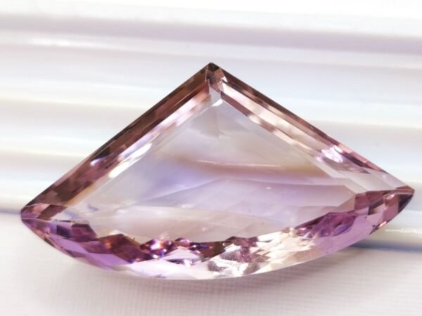 Amétrine 53.51 CT