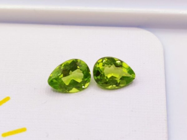 Péridot 2.47 CT