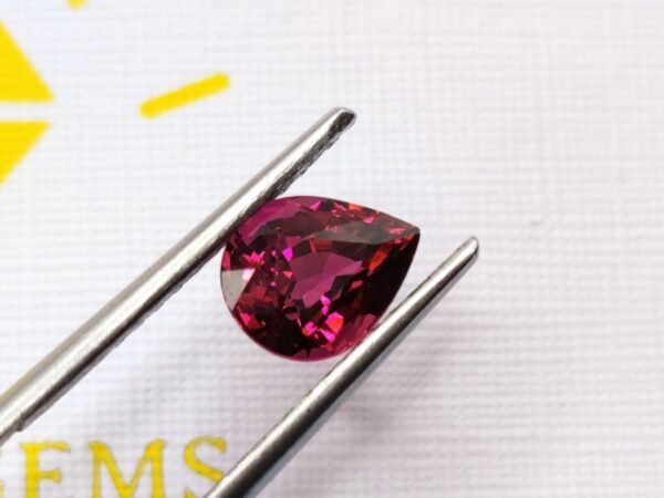 Rhodolite 2.33 CT