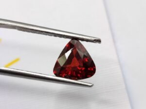 Grenat 2.65 CT
