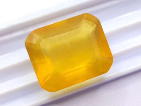 Opale de Feu 25.18 CT