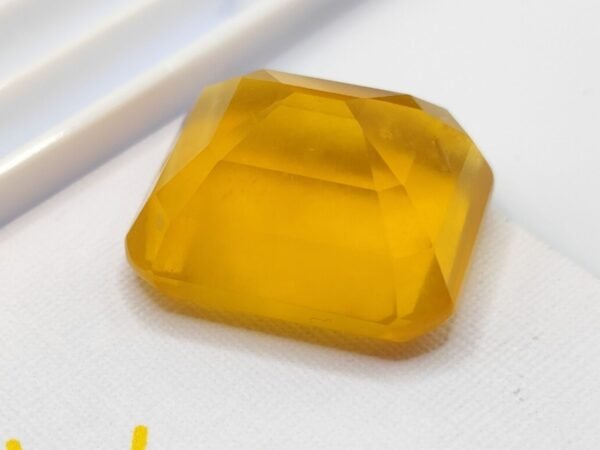 Opale de Feu 25.18 CT