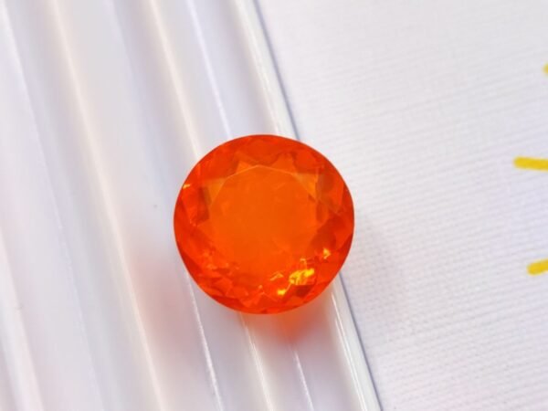 Opale de Feu 4.06 CT