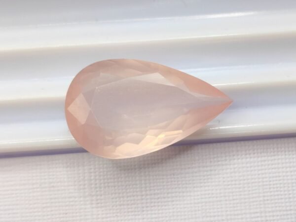 Quartz Rose 10.29 CT