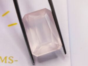 Quartz Rose 16.34 CT