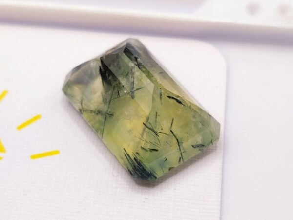 Prehnite 32.83 CT