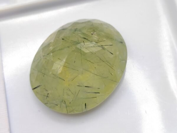 Prehnite 72.64 CT