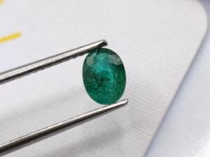 green emerald oval cut 1.47 carats