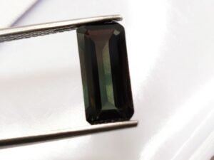 tourmaline bicolore emerald cut 4.50 carats