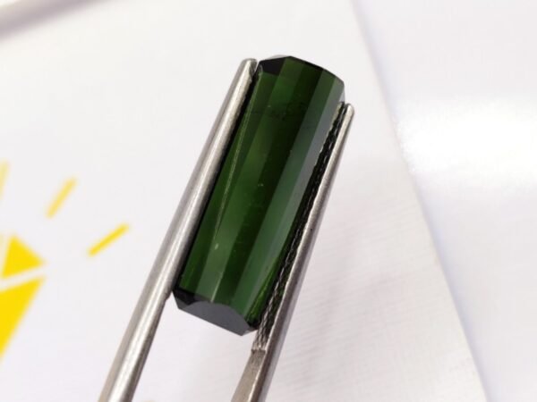 green tourmaline emerald cut 7.68mm