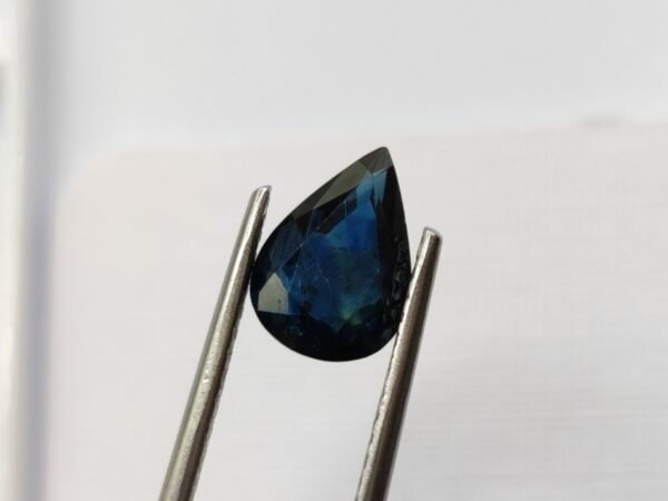 Saphir 2.83 CT