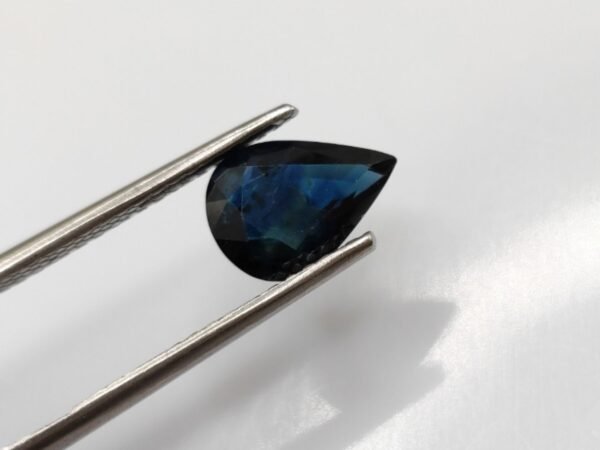 Saphir 2.83 CT