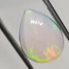 opale noble play of colors cabochon cut 5.57 carats