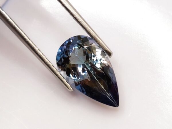 blue green pear cut tanzanite 4.07 carats