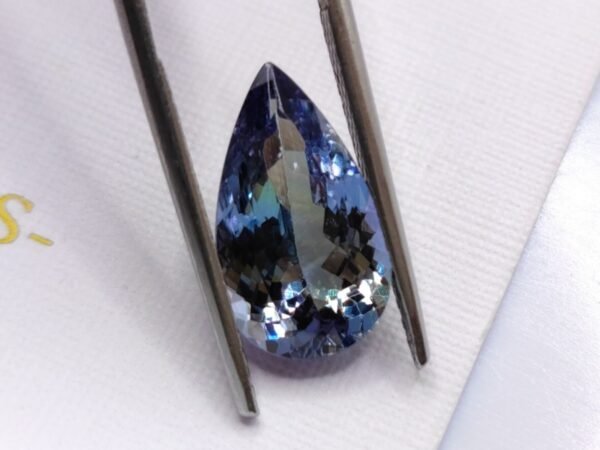 blue green pear cut tanzanite 4.07 carats