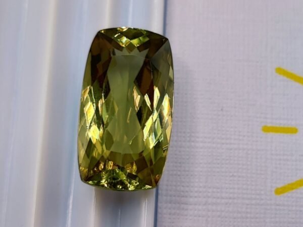 Diaspore Zultanite 11.01 CT