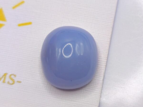 calcédoine lavender cabochon cut 21.17 carats