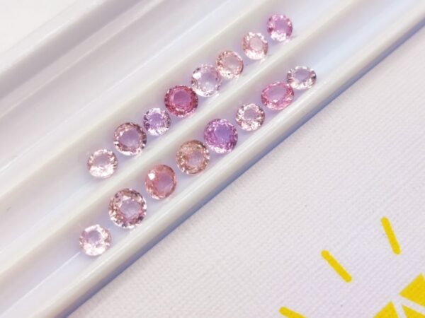 lot 16 saphirs rose round cut 3.92 carats