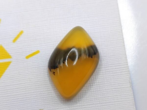 opale dendrite orange fancy cabochon cut 9.22 carats