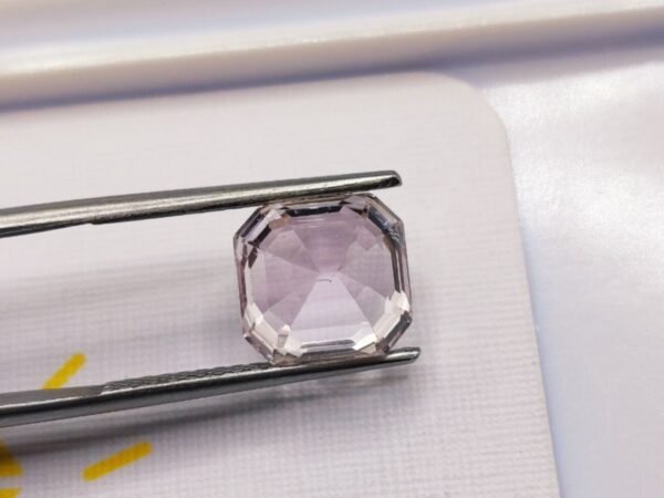 Kunizite pink transparent octogonal cut 6.02 carats