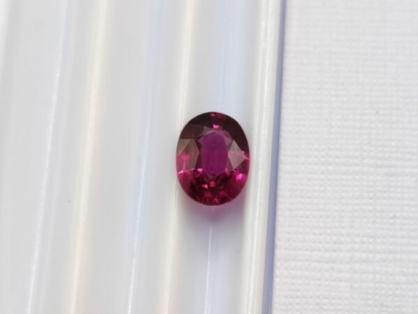 rhodolite red cherry oval cut 1.12 carats