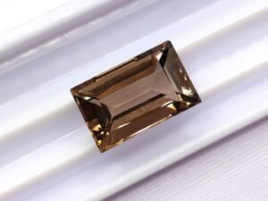 brown quartz rectangle cut 7 carat