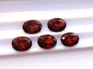 Grenat 7.42 CT