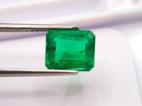 lab emerald green cushion cut 3.68 carats