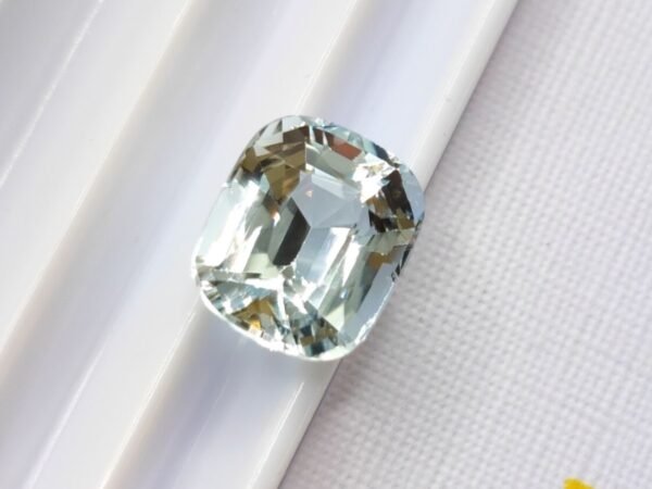 Aigue-Marine 4.09 CT