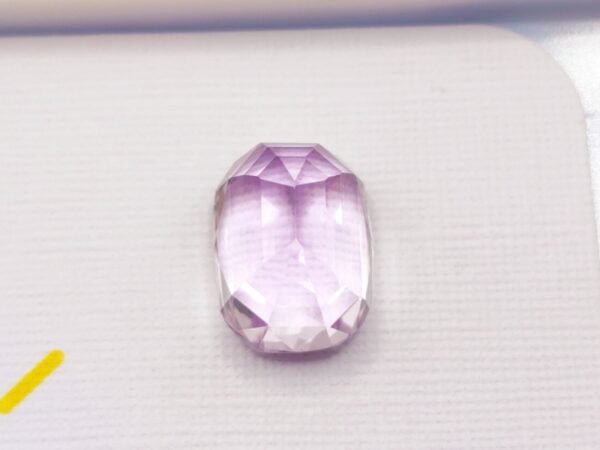 Kunzite 5.67 CT