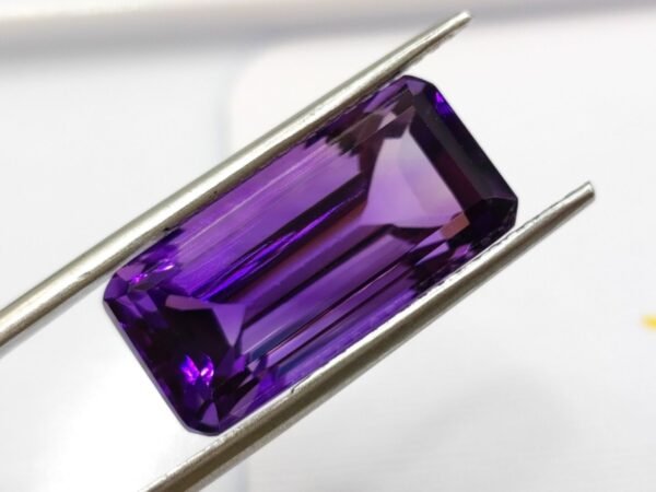 Améthyste 15.20 CT