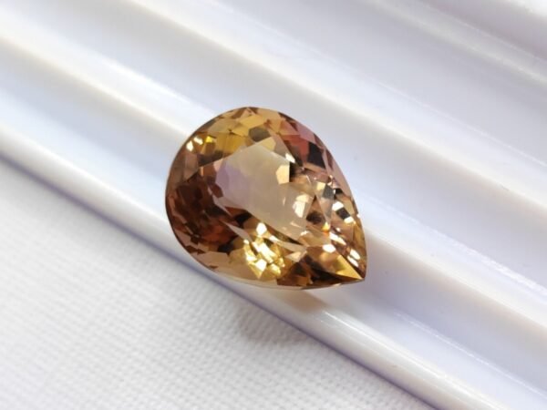 Amétrine 5.79 CT