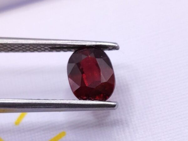 Rhodolite 2.06 CT