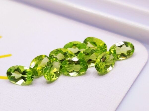 Péridot 4.67 CT