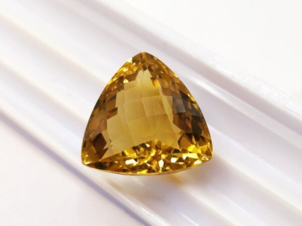 Citrine 20.84 Carats