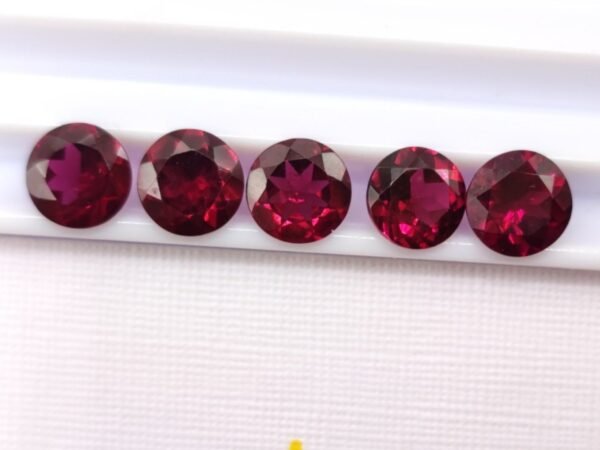 Rhodolite 5.80 Carats