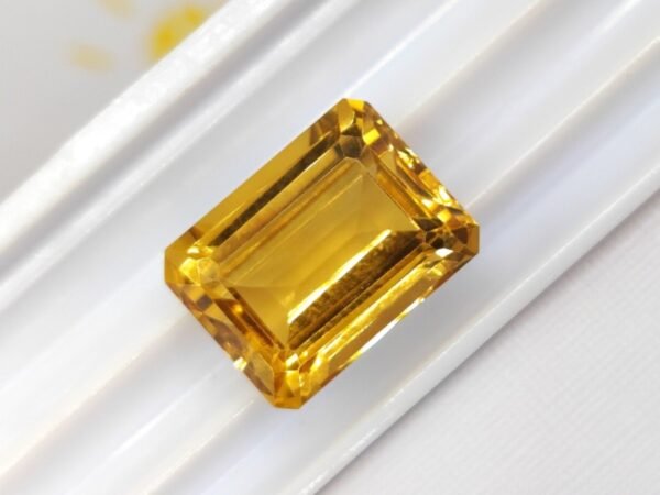 citrine-natural-gemstone-for-sale