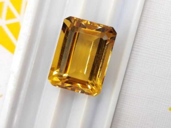 Citrine 13.63 Carats