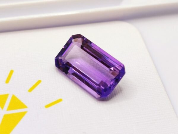 Amethyste 7.20 carats - emerald cut