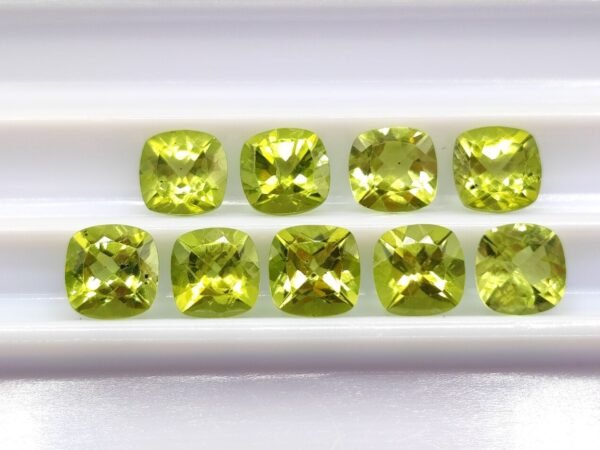 Cushion cut natural peridot 5.37 carats - calibrated natural green gemstones