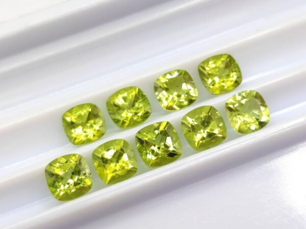 Cushion cut natural peridot 5.37 carats - calibrated natural green gemstones
