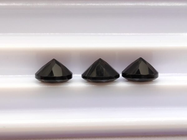 Black Spinel 3.20 Carats, The Fine Gems natural black gemstone