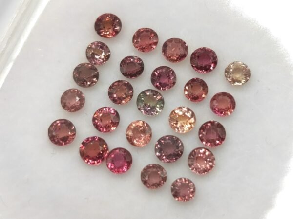 Saphir 3.68 Carats - The Fine Gems Lot Saphirs Fancy 3.68ct Tanzanie | 25 Pierres Rondes Rose Brun THE FINE GEMS